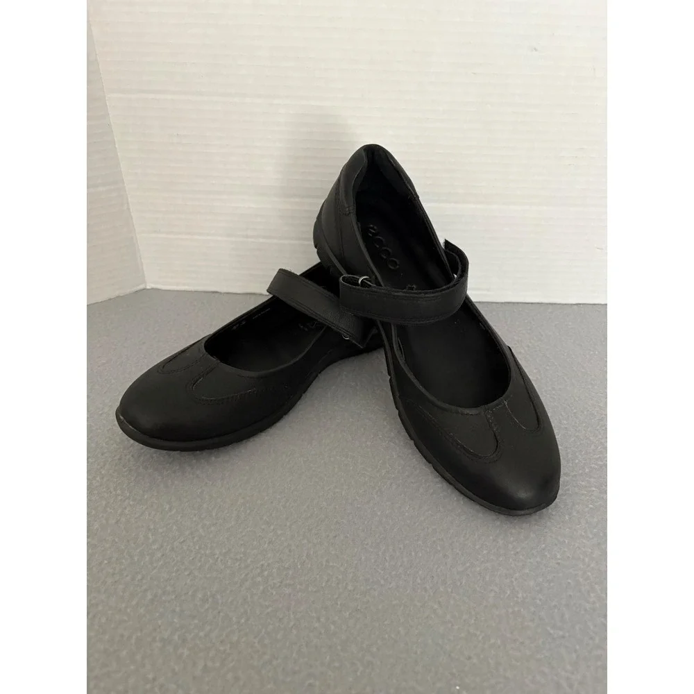 ECCO Womens Mary Jane Flats Leather EU 38 US 7-7.5 Black Hook Loop Comfort Shoe